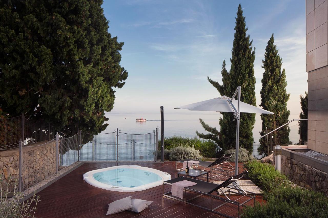 Villa Arentz Residence - Front Sea Apartments Opatija Luaran gambar